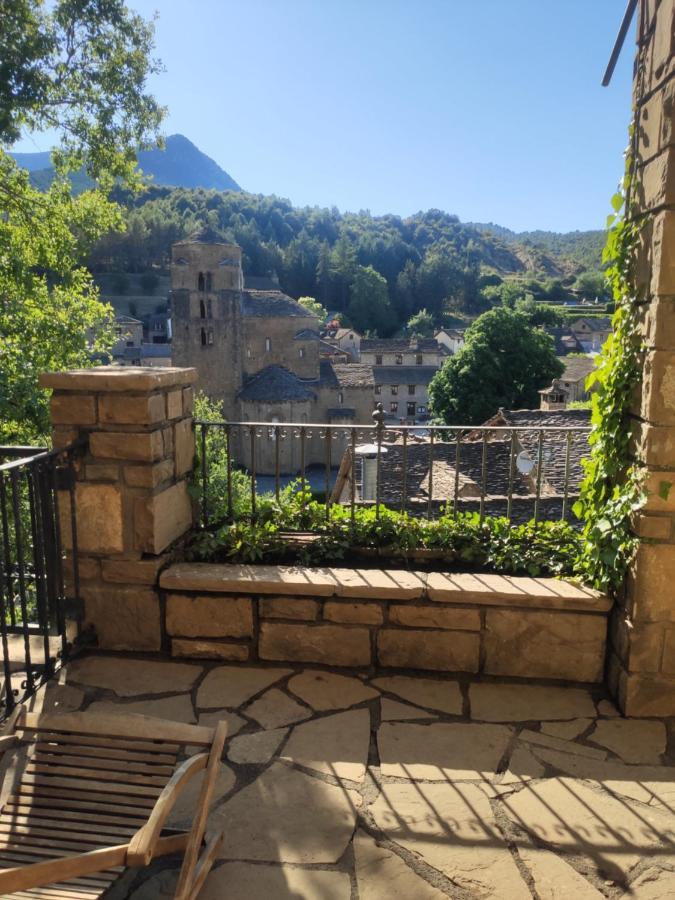 Hotel Rural El Mirador De Los Pirineos Santa Cruz de la Serós Екстериор снимка