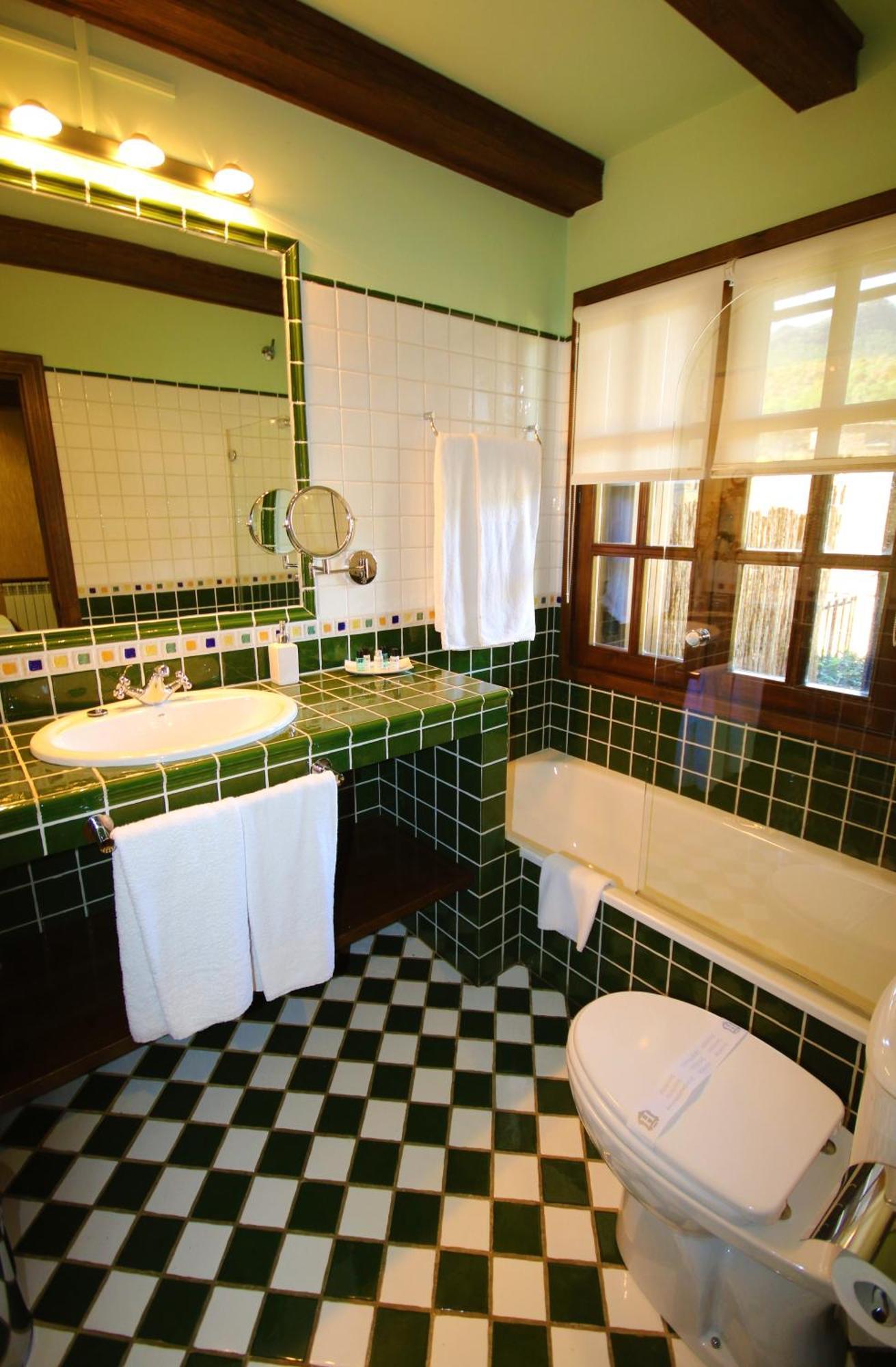 Hotel Rural El Mirador De Los Pirineos Santa Cruz de la Serós Екстериор снимка