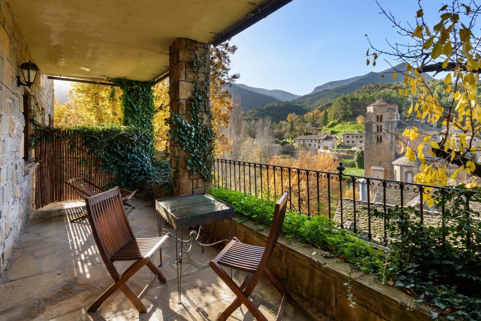 Hotel Rural El Mirador De Los Pirineos Santa Cruz de la Serós Екстериор снимка