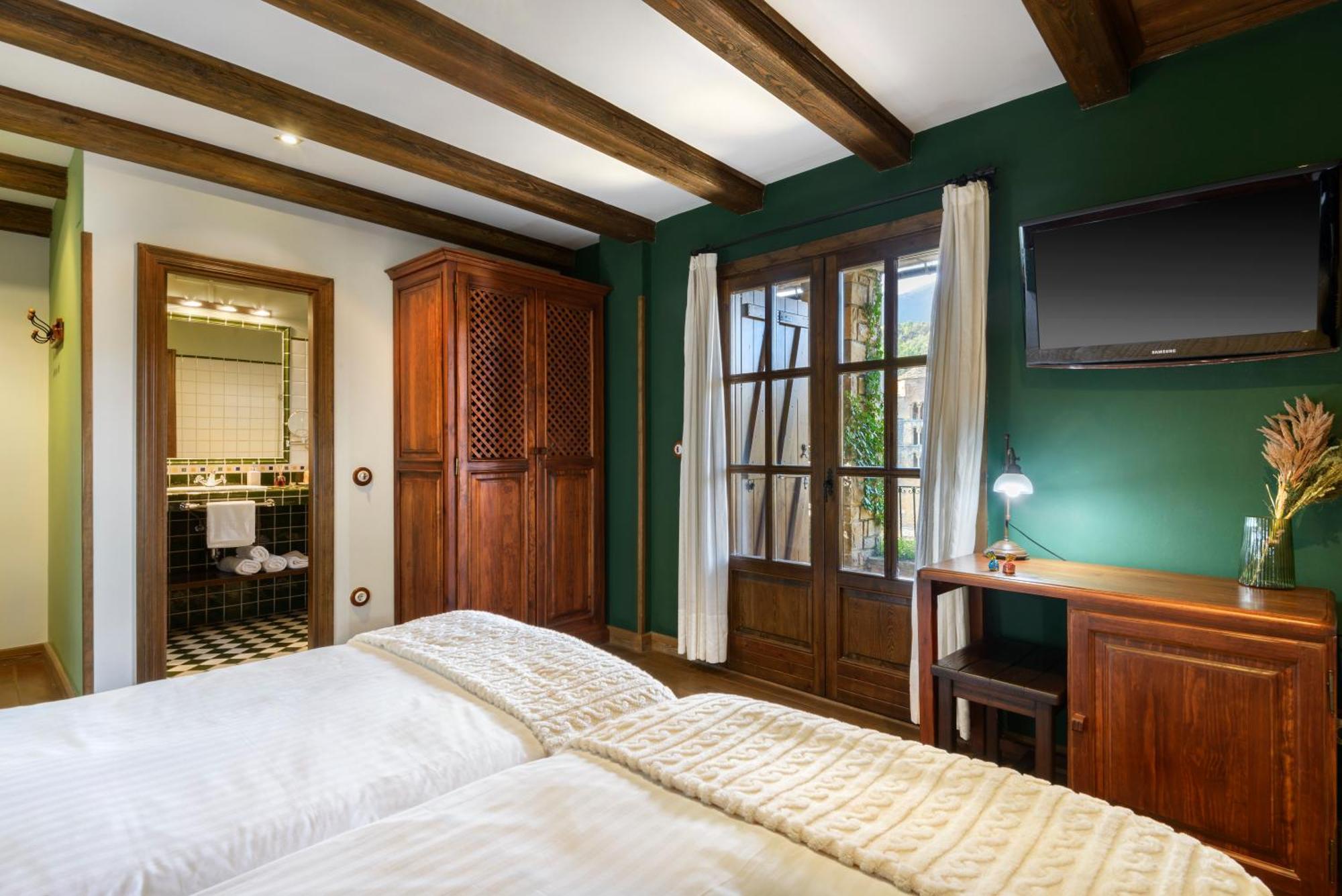 Hotel Rural El Mirador De Los Pirineos Santa Cruz de la Serós Екстериор снимка